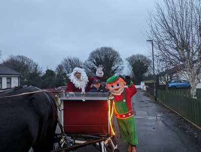 Santa Visits Killen 2022 - Coolough Drive  (28)